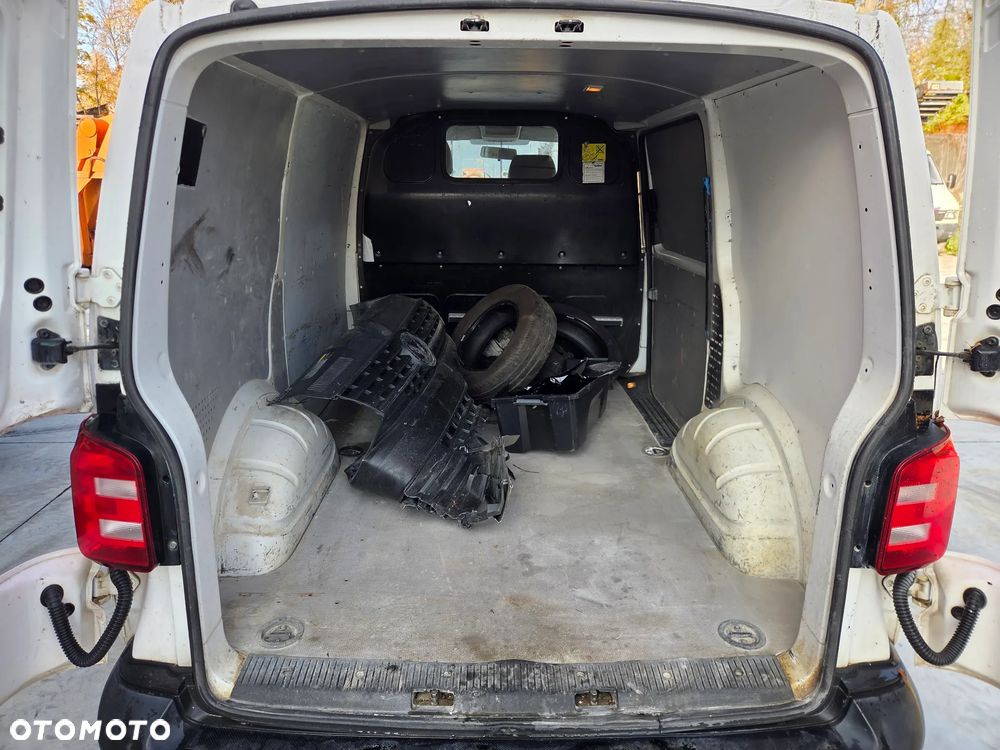 Volkswagen TRANSPORTER T6 - 16