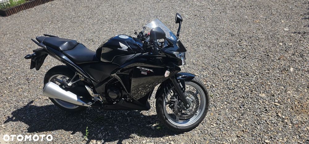 Honda CBR - 7