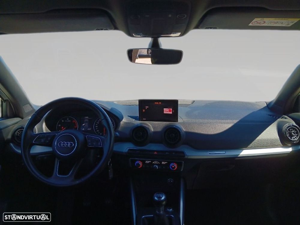 Audi Q2 1.6 TDI S-line - 11