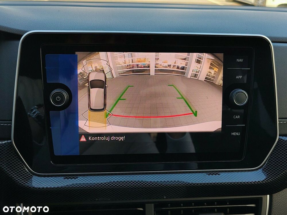 Volkswagen T-Cross - 15