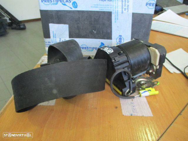 Pre-Tensor 33009758 FIAT STILO 2002 5P FD - 2