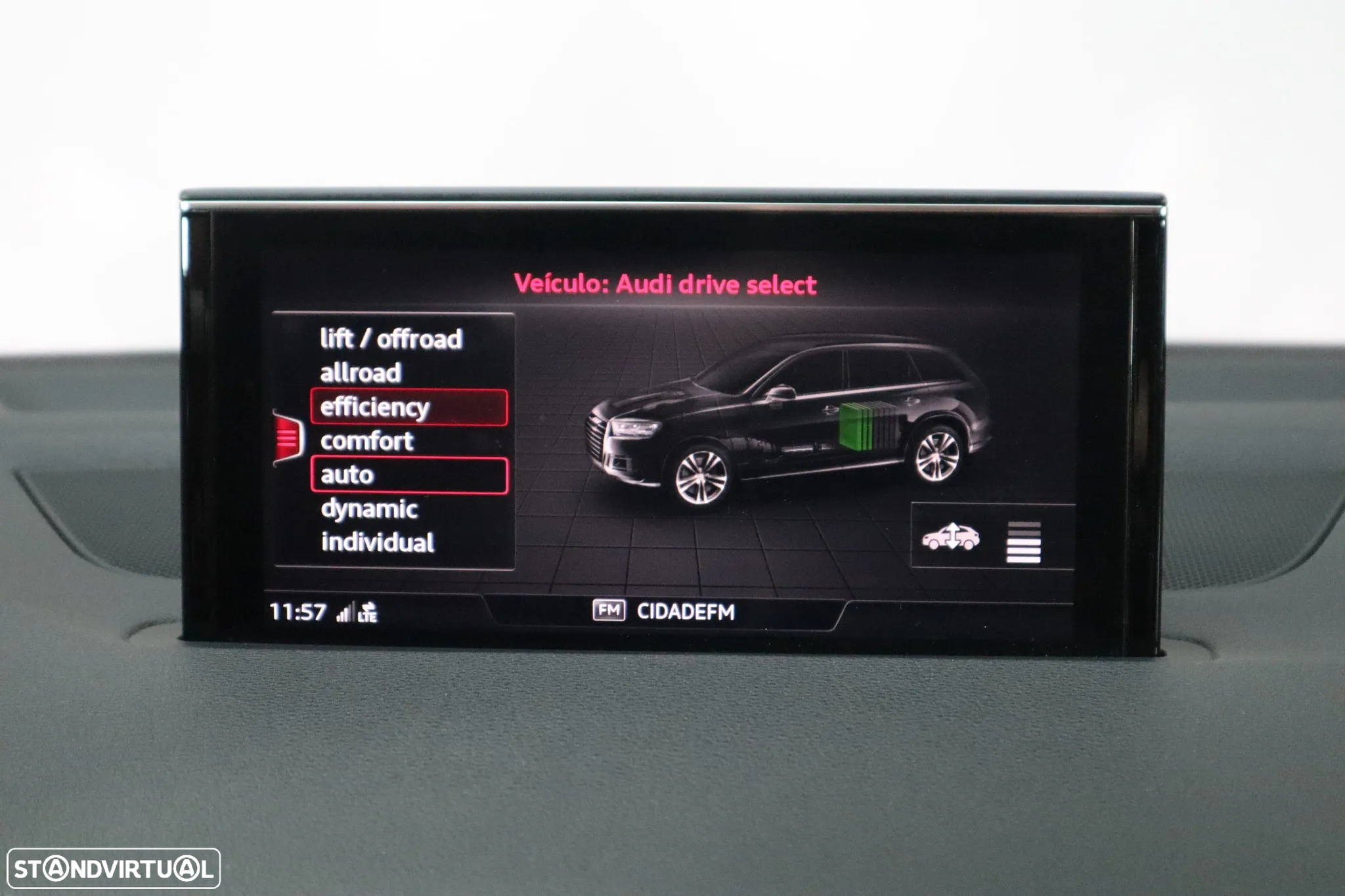 Audi Q7 3.0 TDI E-tron quattro Tiptronic - 12