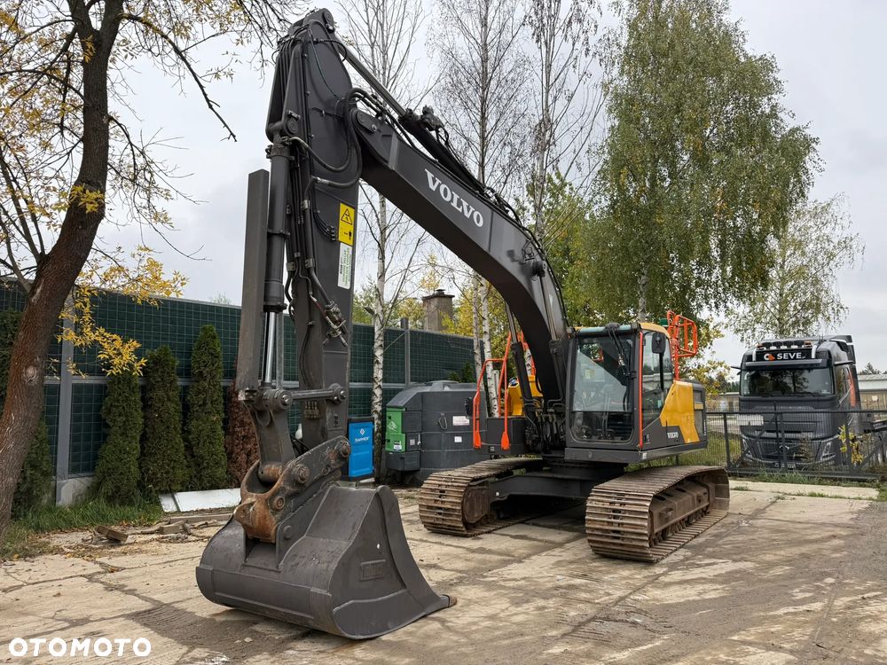 Volvo EC 200 EL ( EC 220 ) - 2