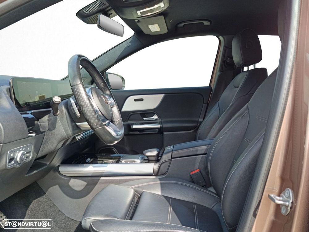 Mercedes-Benz GLA 250 e 8G-DCT AMG Line - 34