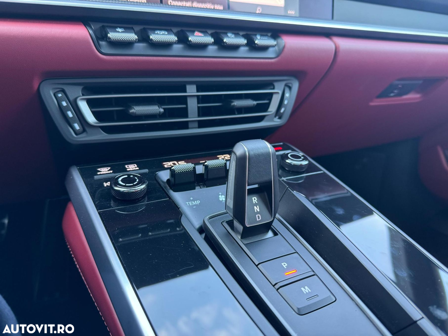 Porsche 992 - 18