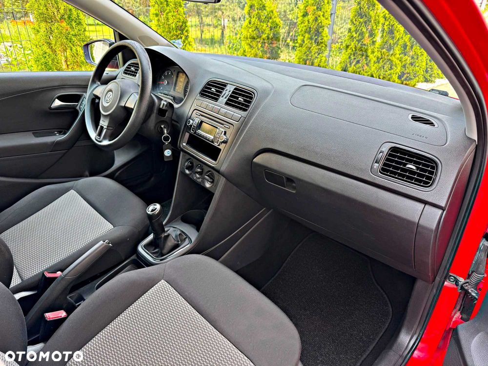 Volkswagen Polo - 7