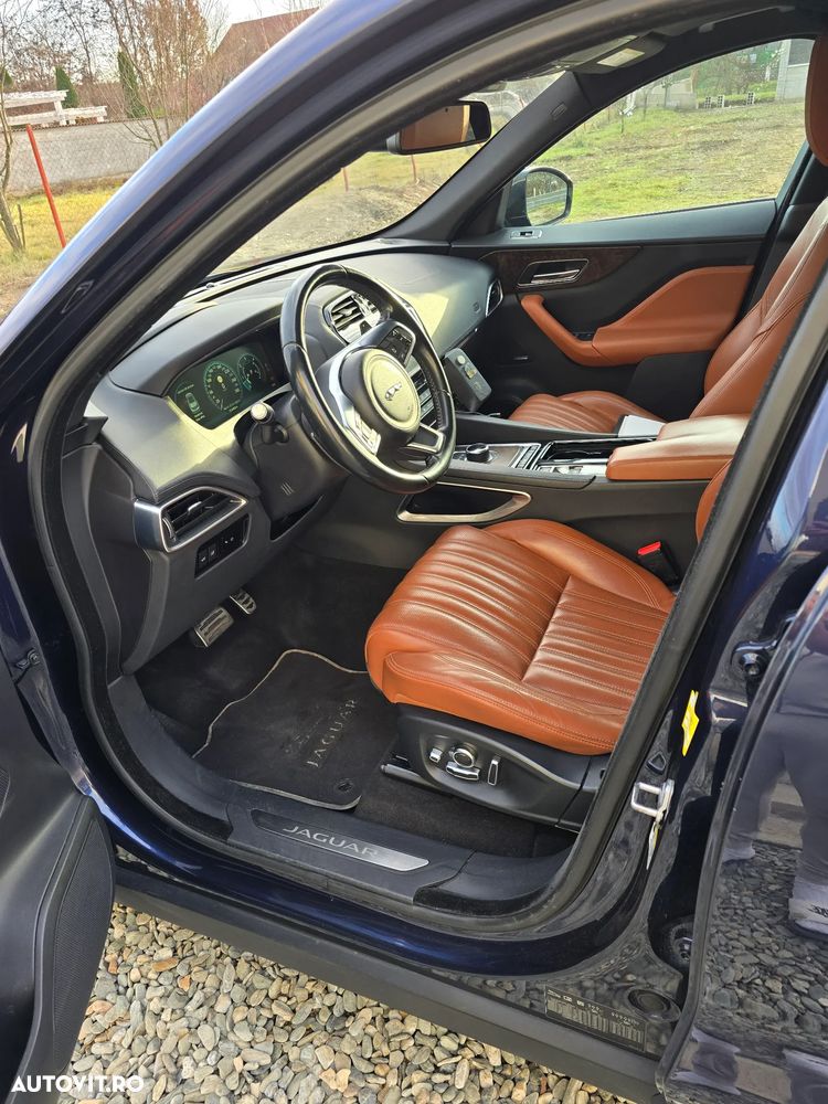 Jaguar F-Pace 30d AWD First Edition - 13