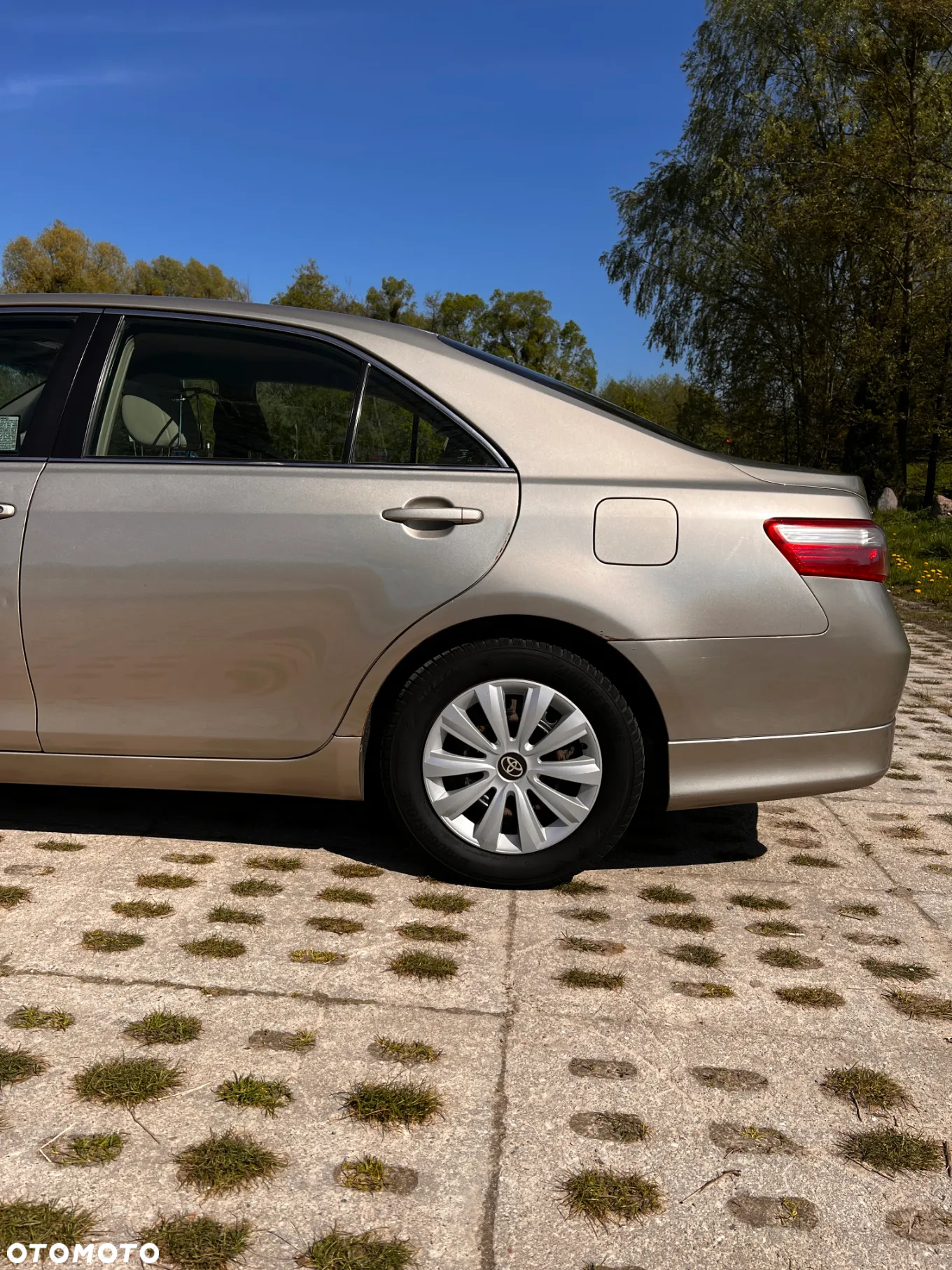 Toyota Camry 2.4 SE - 6