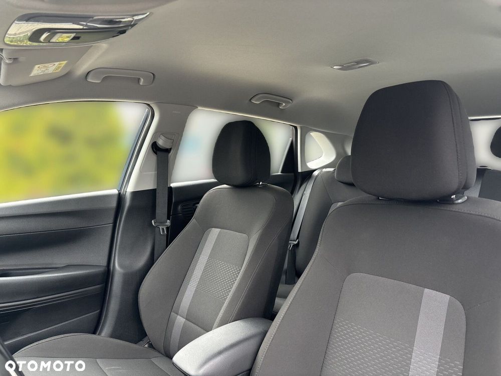 Hyundai i20 1.2 Modern - 10