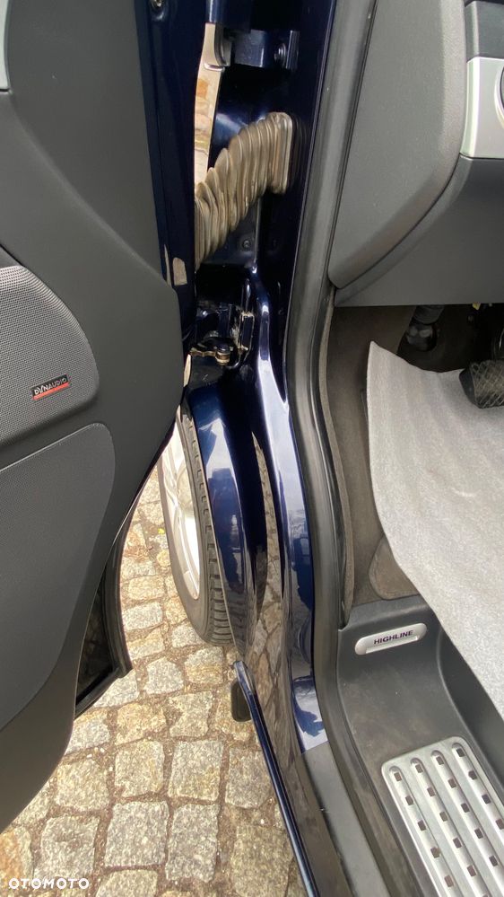 Volkswagen Multivan - 16