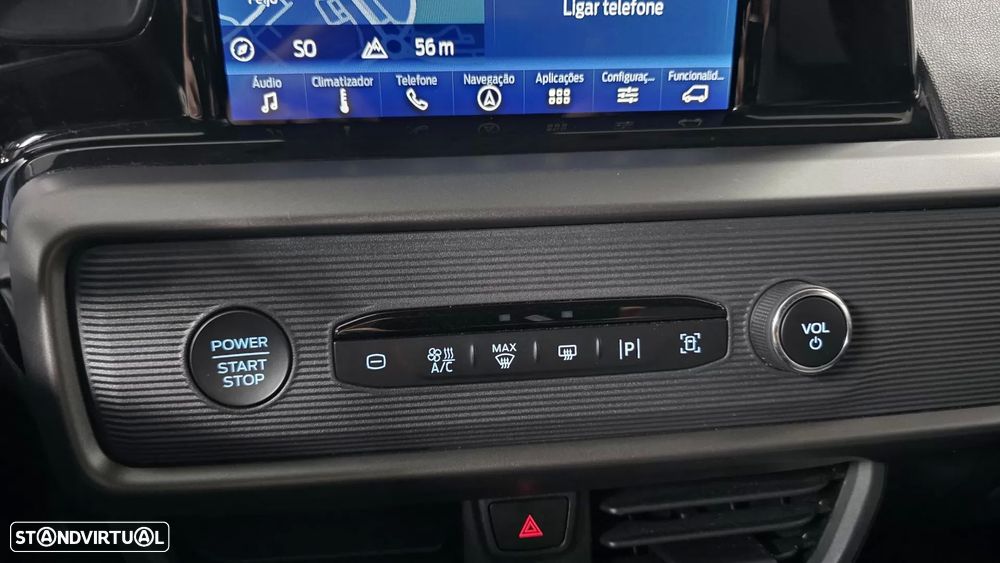 Ford Tourneo Courier 1.0 EcoBoost Titanium DCT - 11