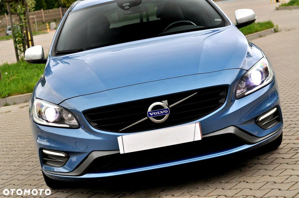 Volvo V60 D3 Drive-E R-Design Momentum - 5