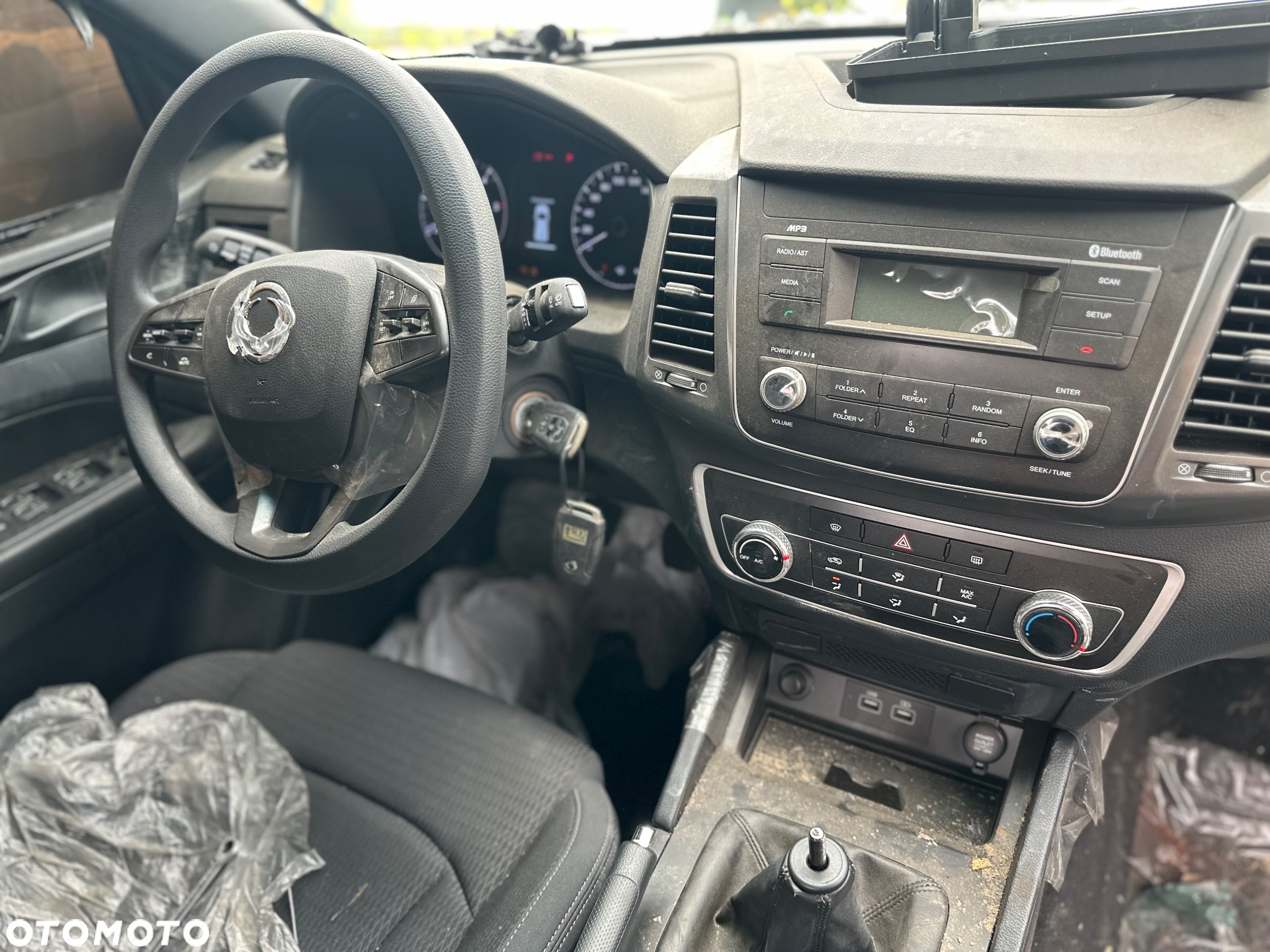 SsangYong/KGM Musso Grand 2.2 e-XDi Adventure 4WD - 17