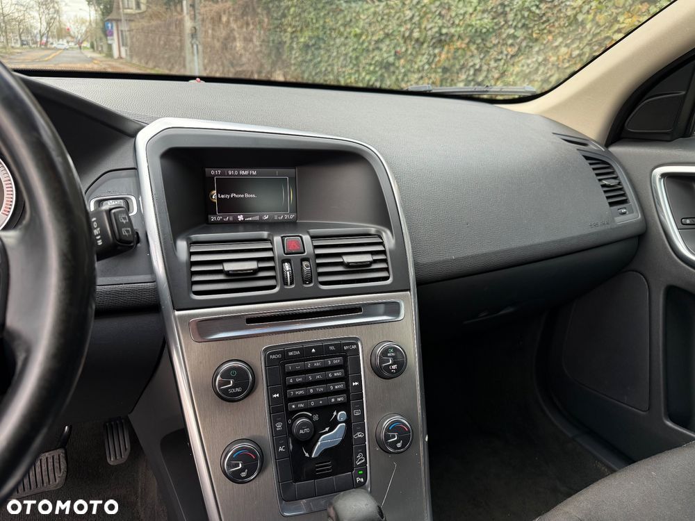 Volvo XC 60 D5 AWD Kinetic - 7