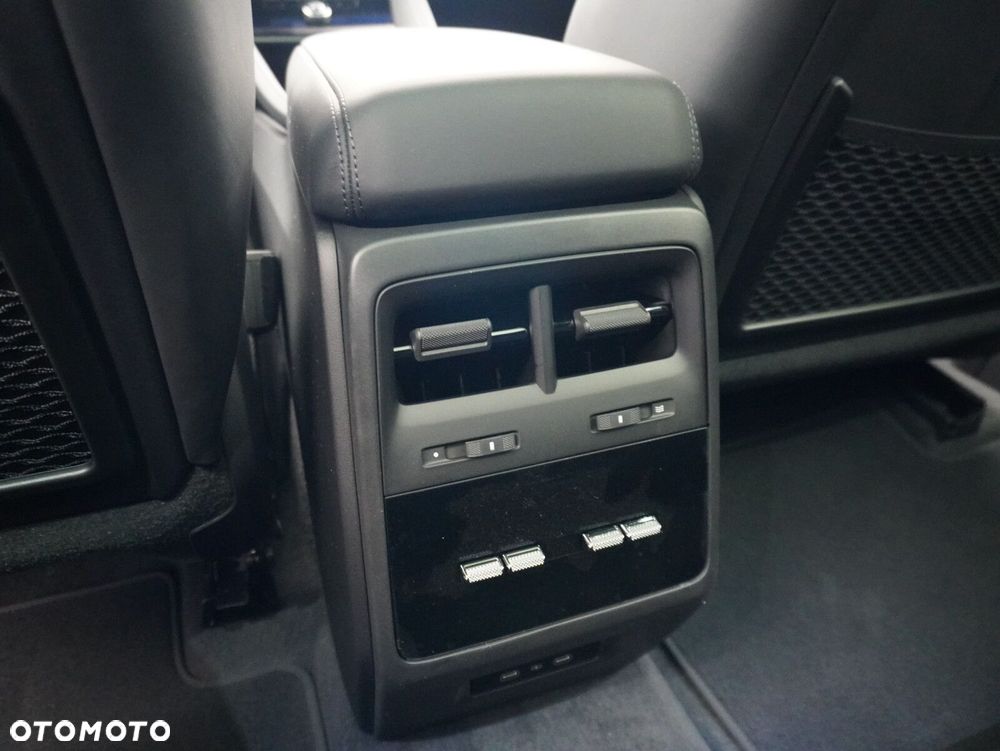 Porsche Macan 4 100kWh - 32