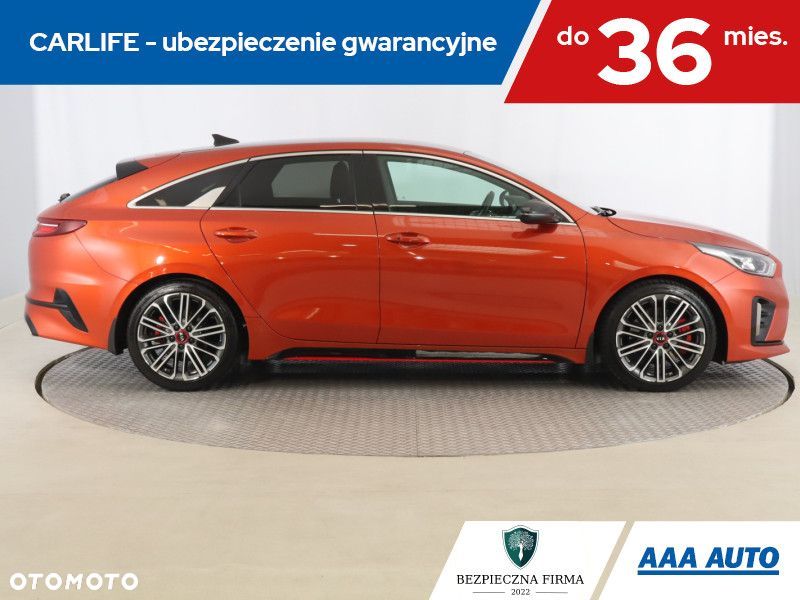 Kia ProCeed - 8