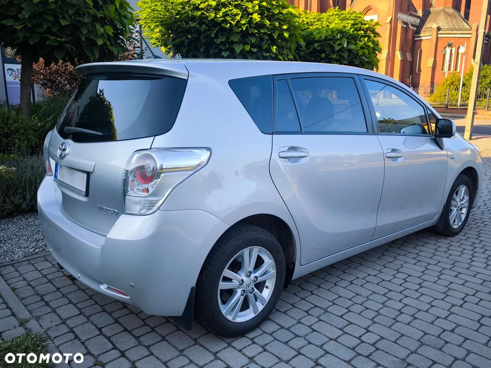 Toyota Verso - 18