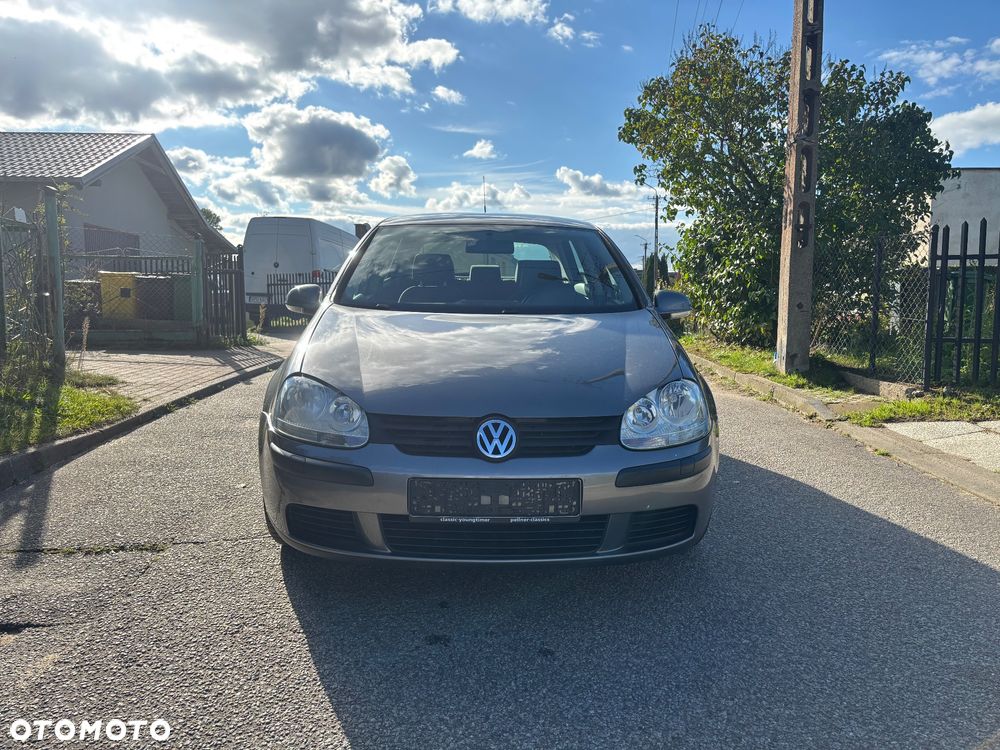 Volkswagen Golf - 3
