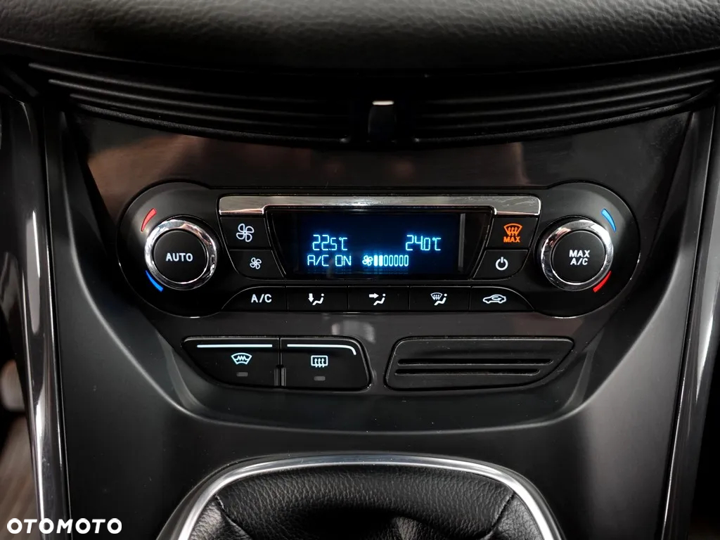 Ford Kuga 2.0 TDCi 4WD Titanium - 24