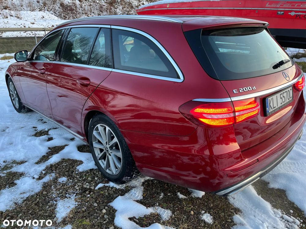 Mercedes-Benz Klasa E 200 d 9G-TRONIC - 5