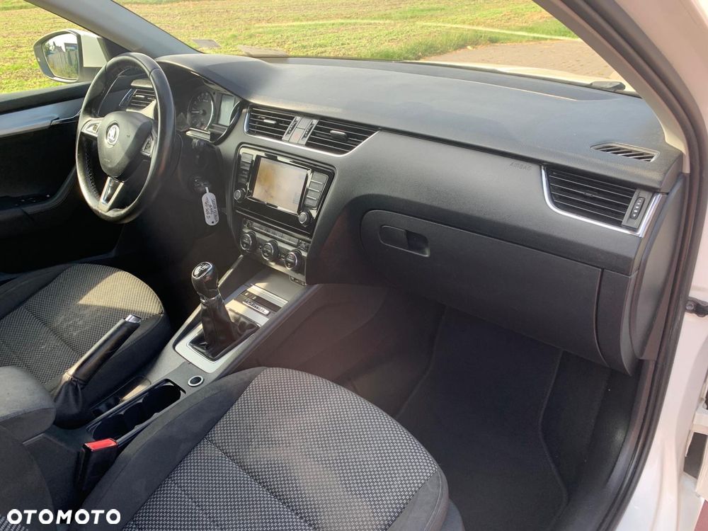 Skoda Octavia 1.6 TDI Active - 28