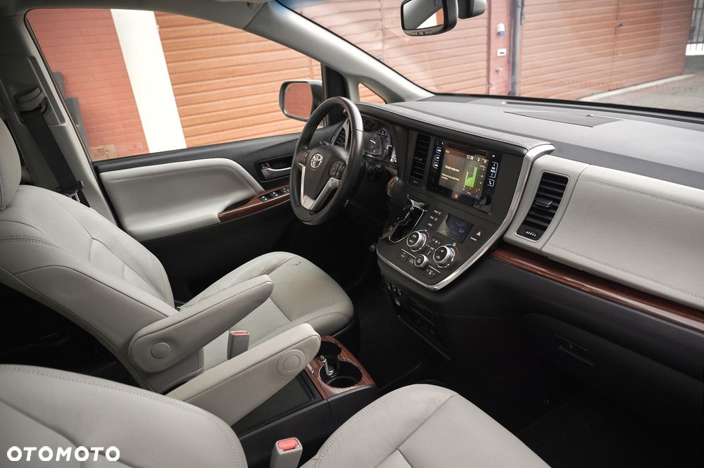 Toyota Sienna 3.5 V6 Limited AWD - 32