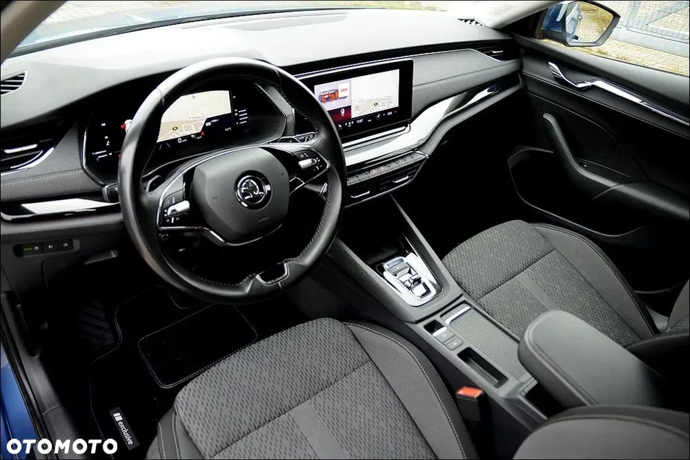 Skoda Octavia Combi 2.0 TDI DSG Ultimate - 20