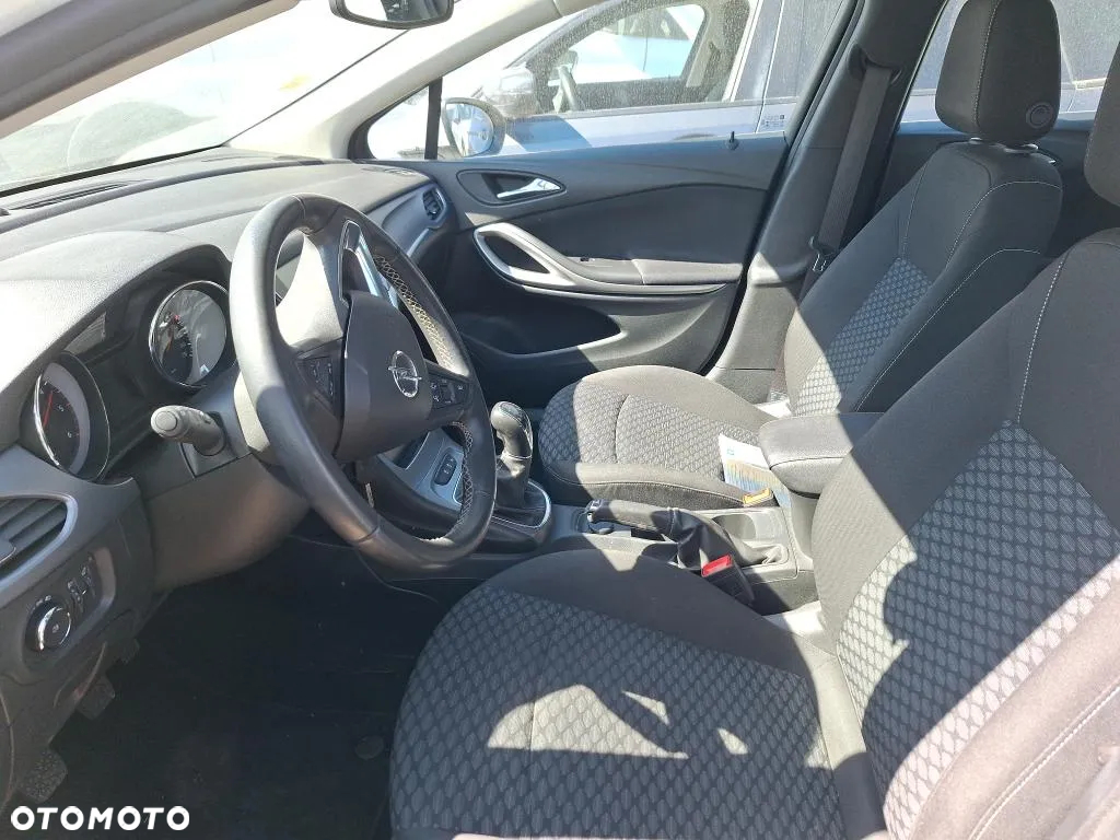 Opel Astra 1.6 D (CDTI) Start/Stop Edition - 5