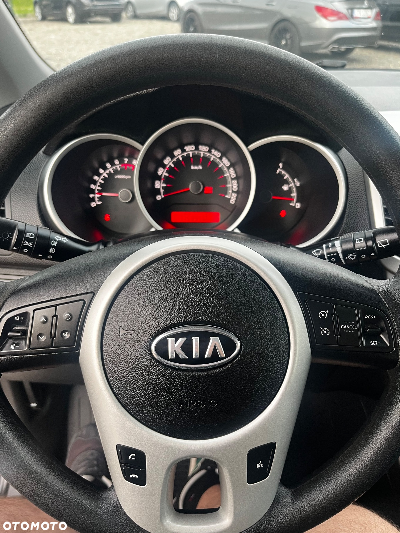 Kia Venga 1.4 CVVT Attract - 10