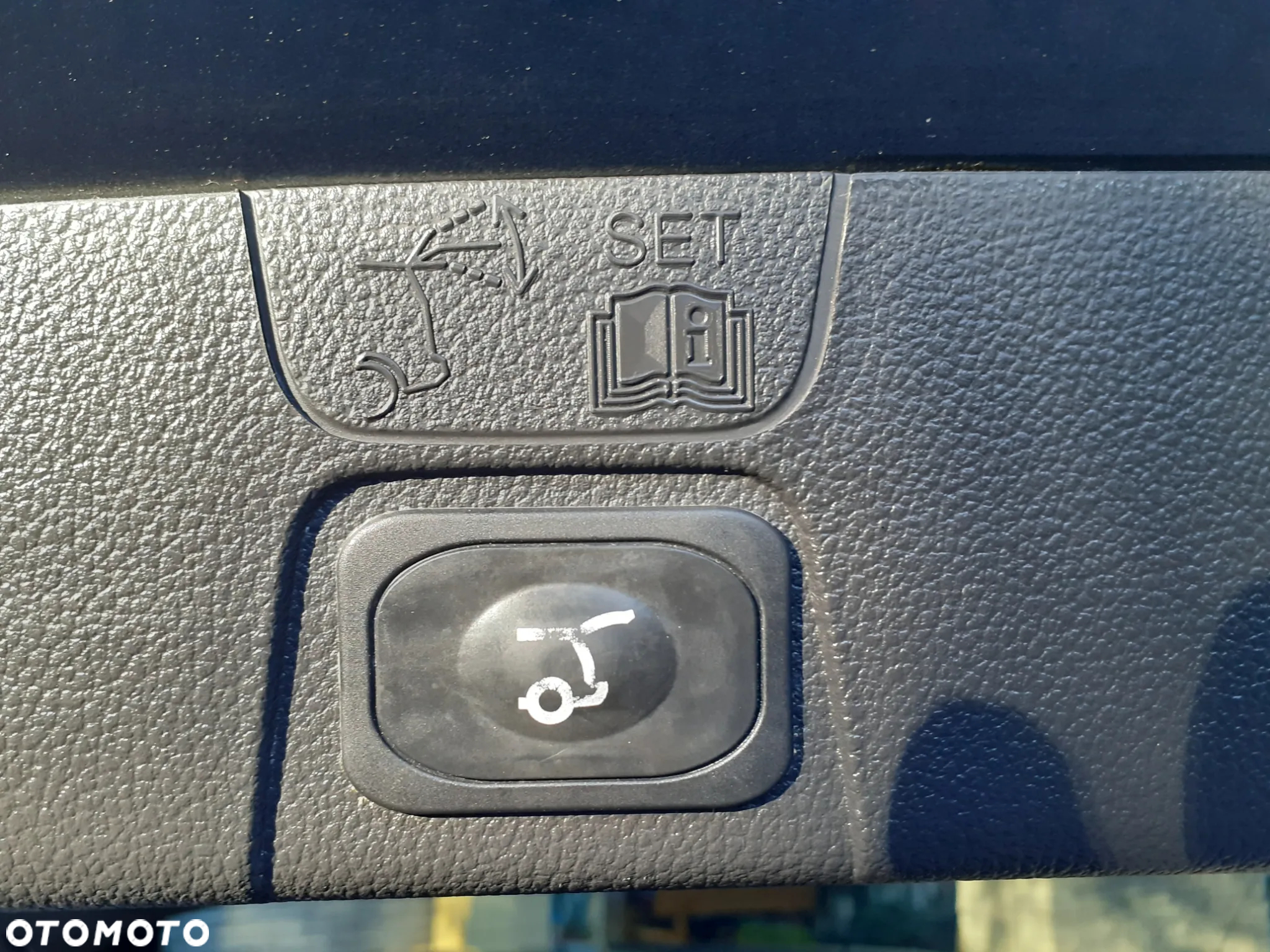 Ford C-MAX 2.0 TDCi Titanium ASS - 17