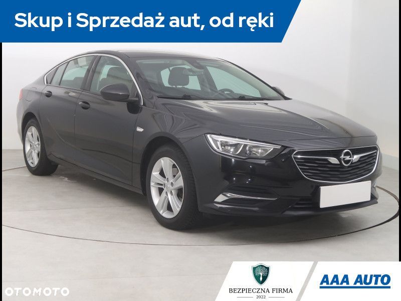 Opel Insignia - 2