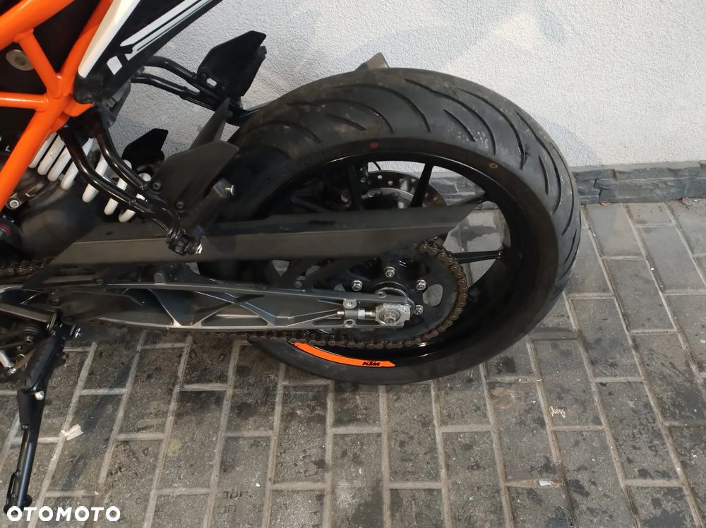 KTM Duke - 12
