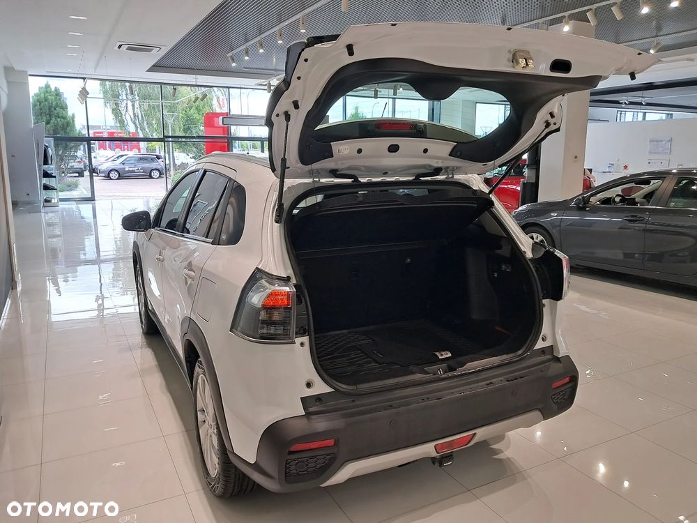 Suzuki S-Cross 1.4 SHVS Premium Plus SP 4WD - 9