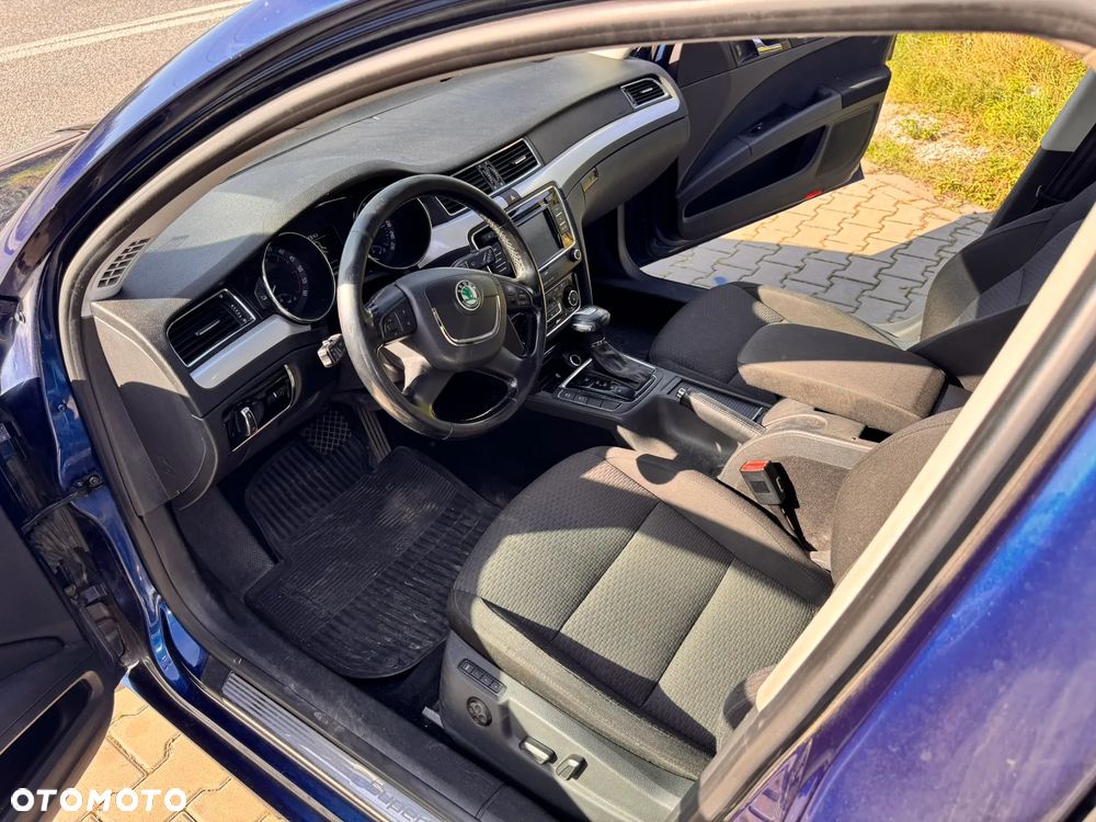 Skoda Superb 2.0 TDI 4x4 Comfort DSG - 26