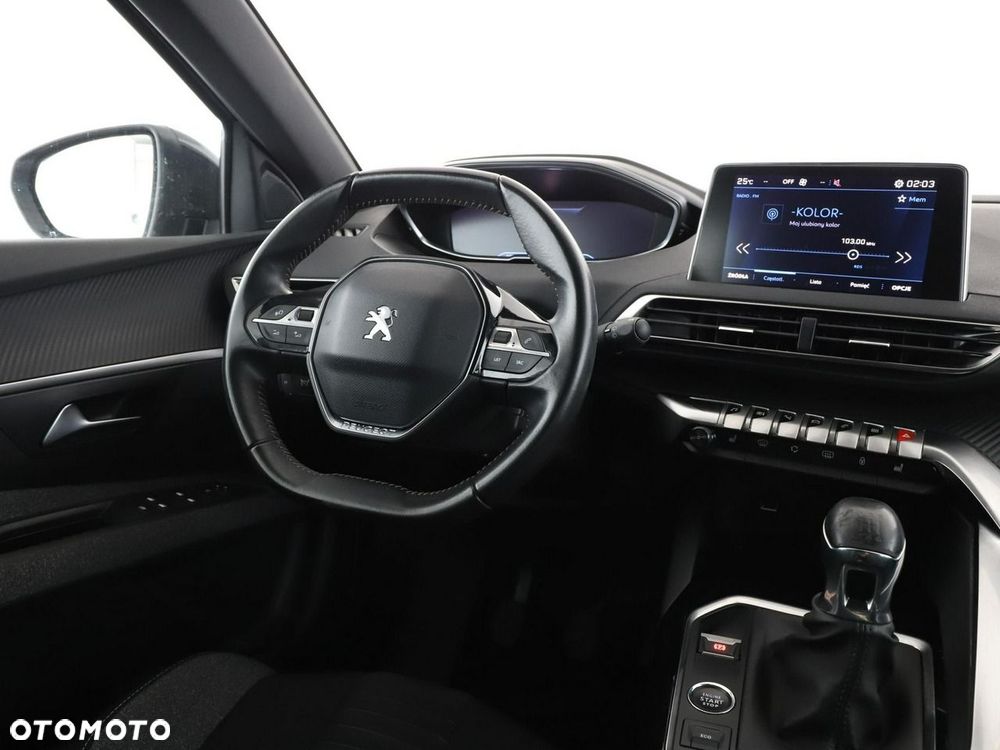 Peugeot 5008 1.2 PureTech Active Pack S&S - 17