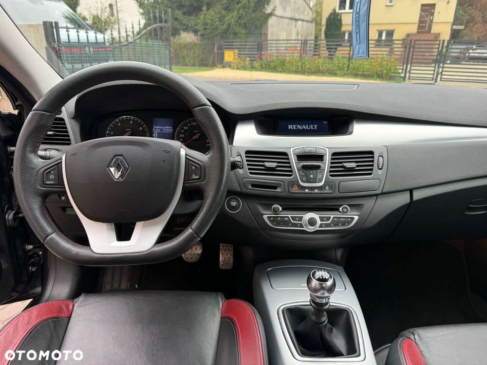 Renault Laguna 2.0 dCi GT - 13