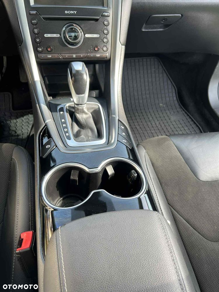 Ford Mondeo - 10