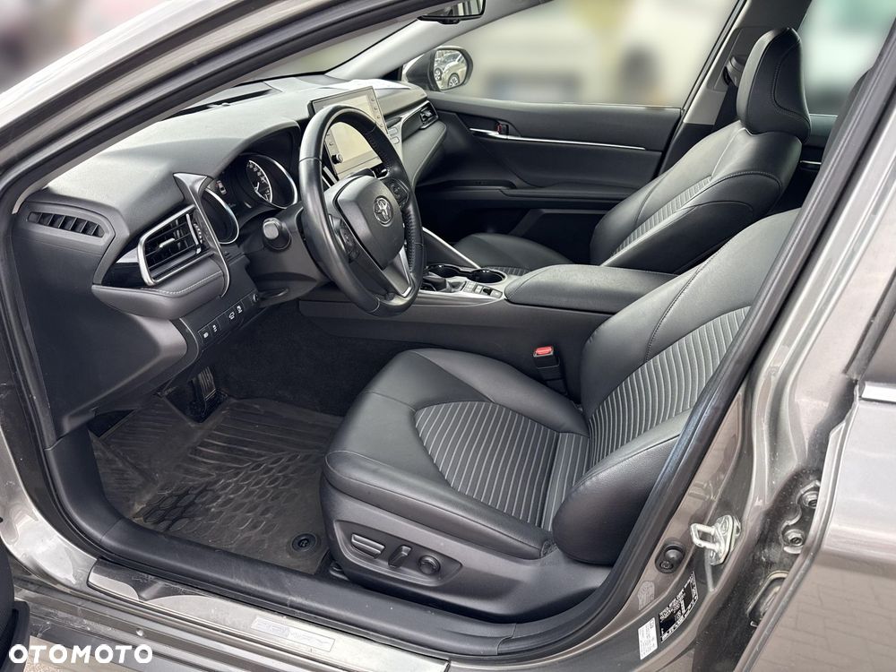 Toyota Camry 2.5 Hybrid Prestige CVT - 10