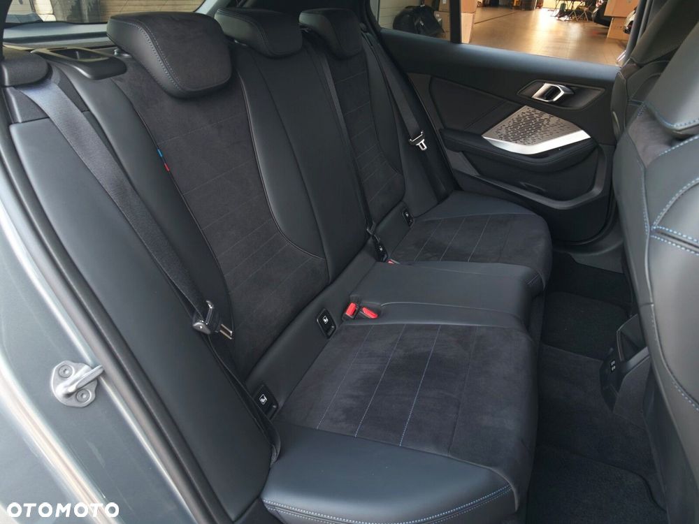 BMW Seria 1 - 13
