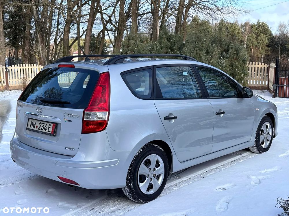 Hyundai i30 1.6 CRDi FIFA WM Edition - 7