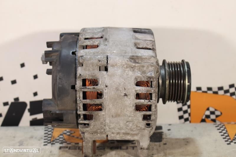 Alternador Volkswagen Golf Vi (5K1)  03L903023f / Tg14c026 / 2607703A - 7