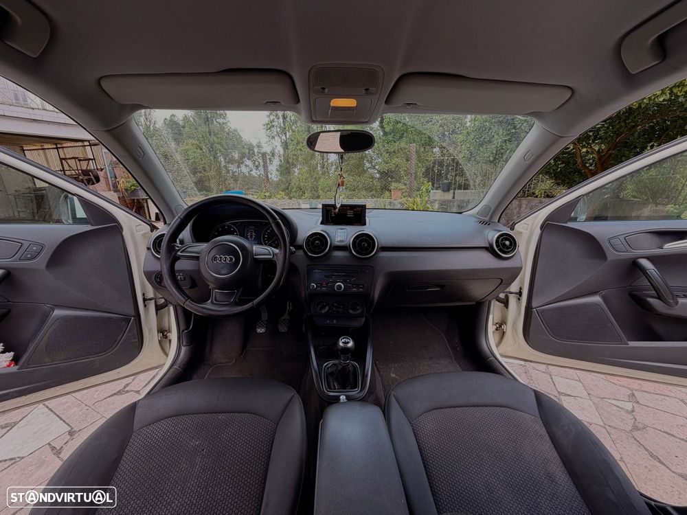 Audi A1 1.2 TFSI Attraction - 27