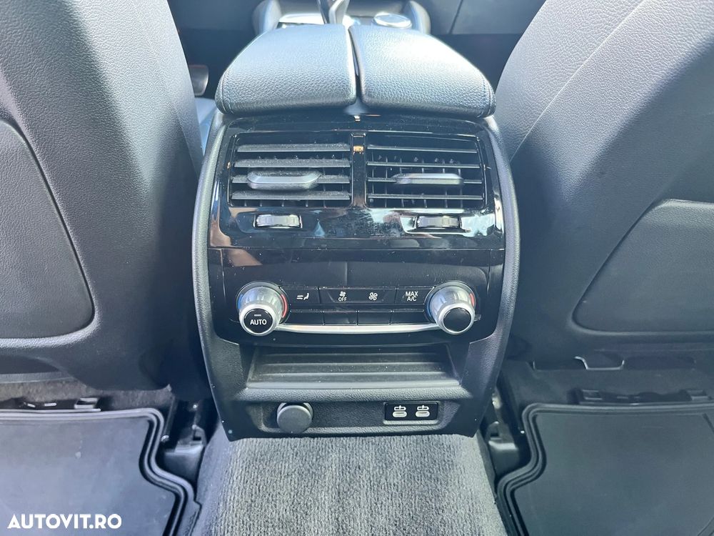 BMW Seria 5 530e xDrive AT PHEV - 29