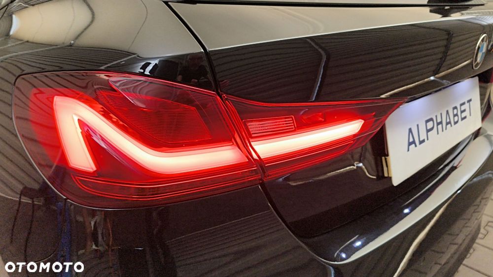 BMW Seria 1 118i Advantage - 34