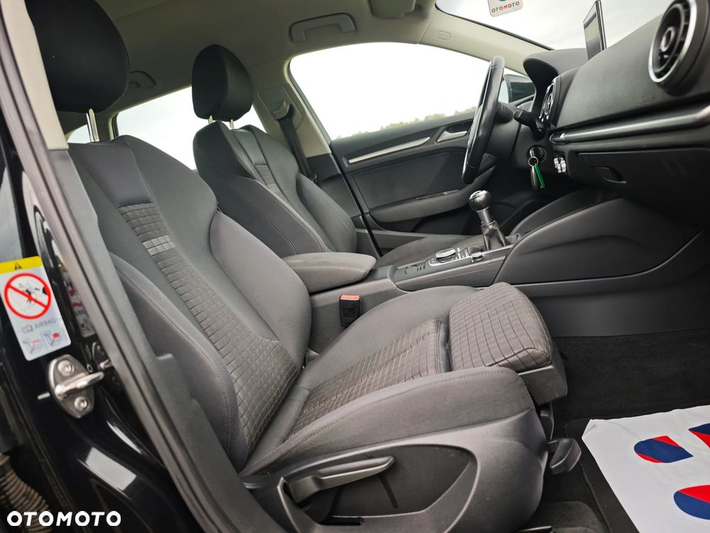 Audi A3 Sportback 2.0 TDI sport - 32