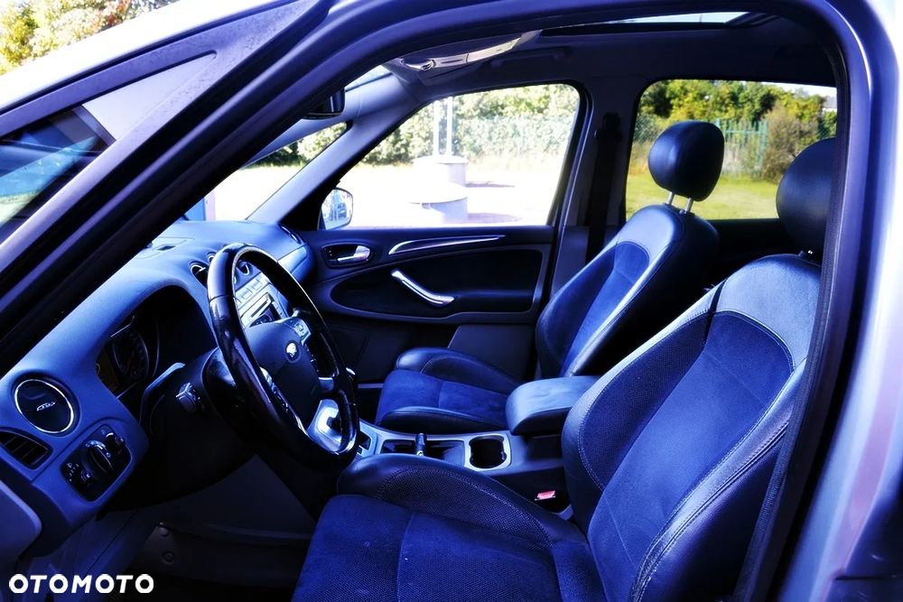 Ford S-Max 2.0 TDCi Titanium - 17