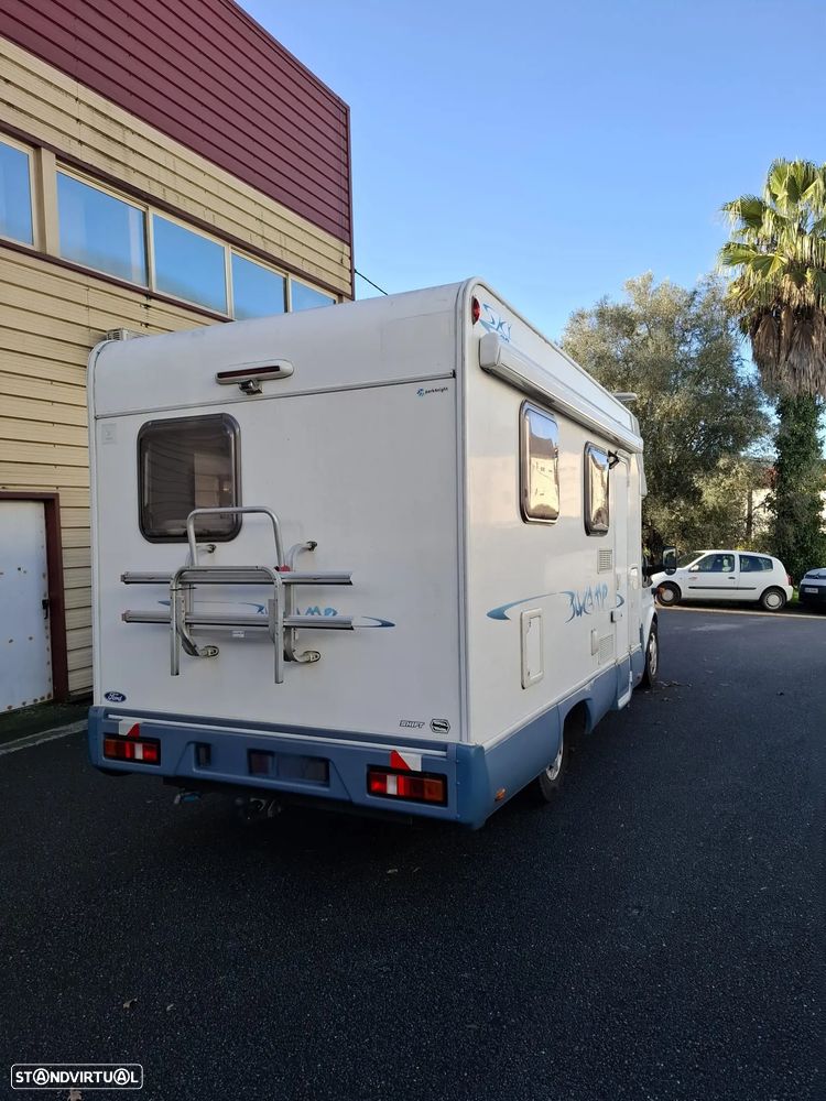 Ford Transit Blucamp - 18