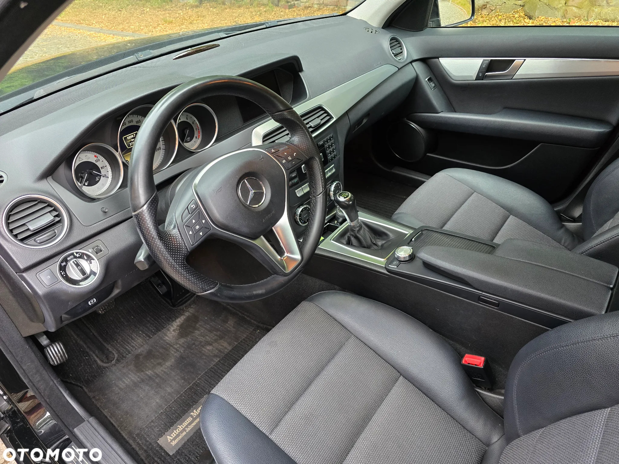 Mercedes-Benz Klasa C 180 BlueEFFICIENCY Avantgarde - 6