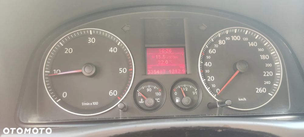 Volkswagen Touran 1.9 TDI Highline - 6