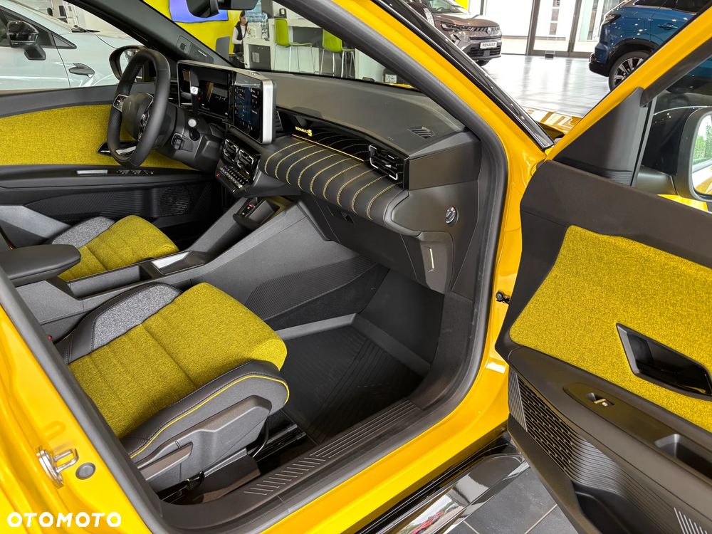 Renault 5 52kWh Comfort Range Iconic Cinq - 14